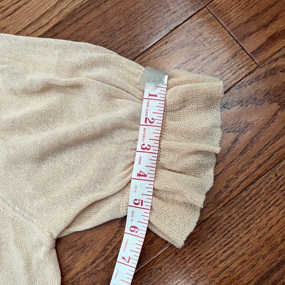 NWT!!  Zara Womens Beige Ruffle Short Puff Sleeve Open-Front Blouse Top Sz M - Picture 9 of 10